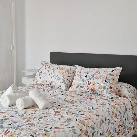 Apartamentos Nerja 2 エクステリア 写真