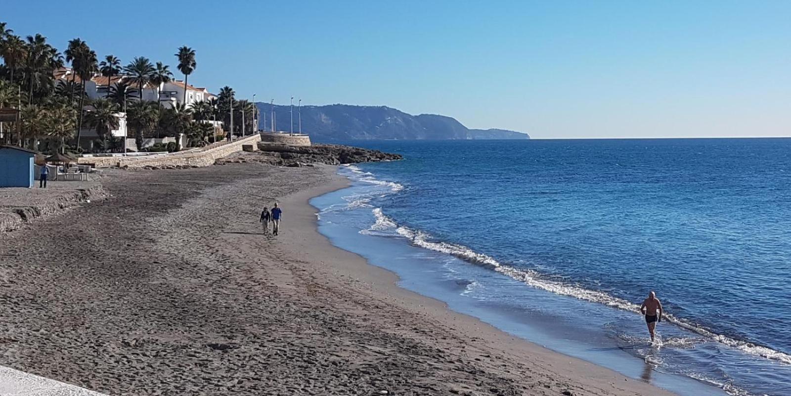 Apartamentos Nerja 2 エクステリア 写真