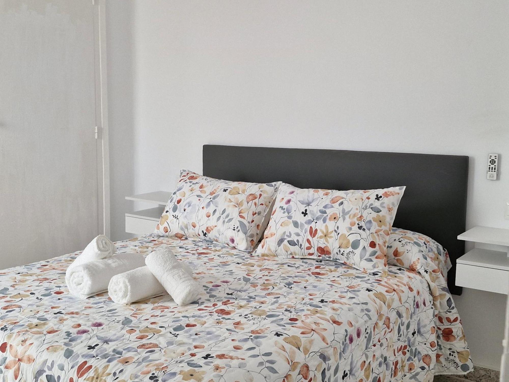 Apartamentos Nerja 2 エクステリア 写真
