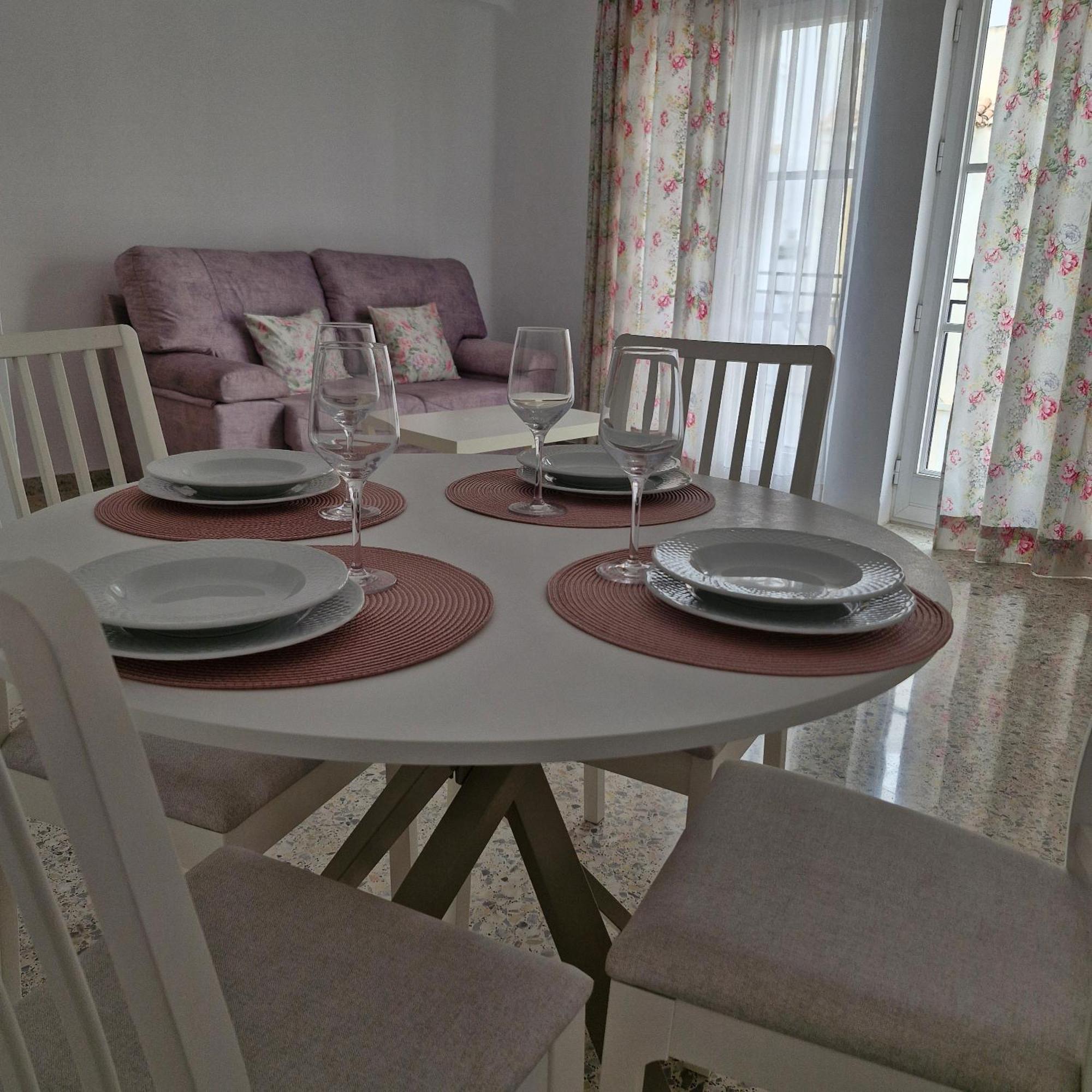 Apartamentos Nerja 2 エクステリア 写真